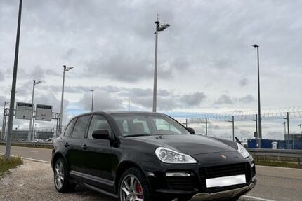 Porsche Cayenne 180.000 km 15.500 &euro; München 80804