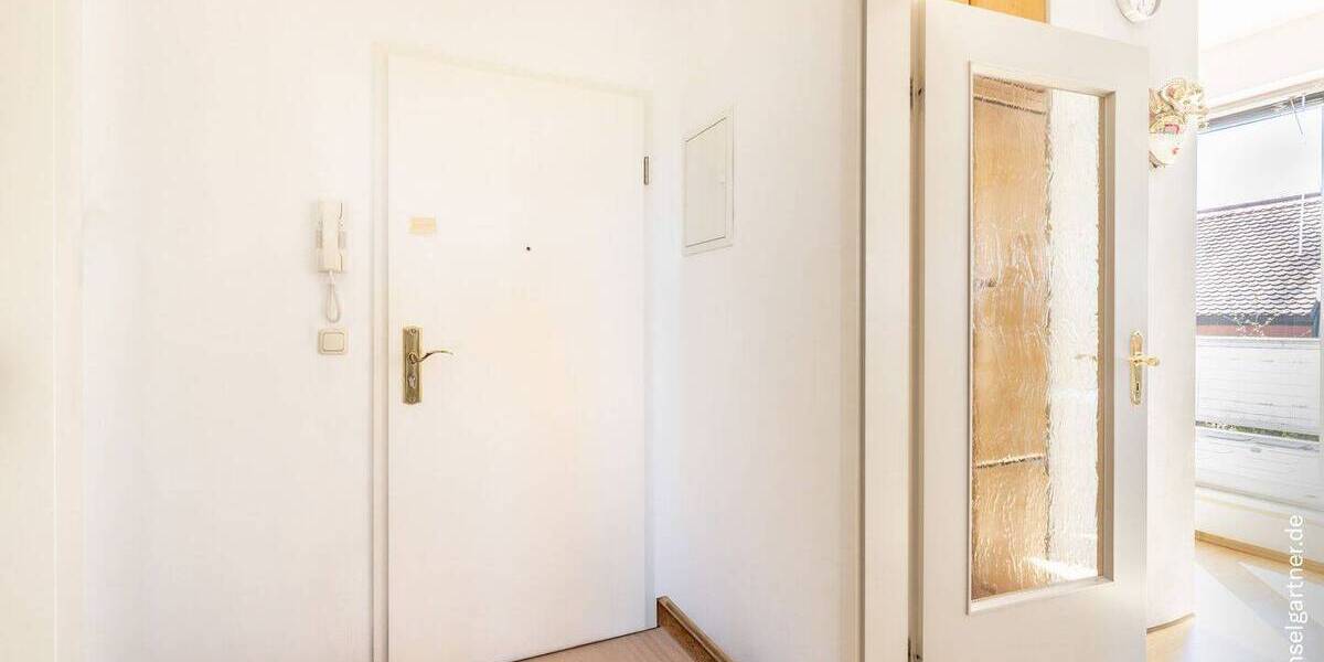 Etagenwohnung München Trudering-Riem - 2 Zimmer, 42 m&sup2;, 335.000&euro; | Angebot:26376598