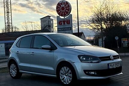 VW Polo 51.000 km 6.750 &euro; Haar 85540