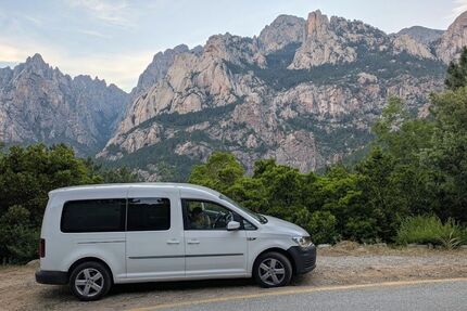 VW Caddy Maxi 209.000 km 15.600 &euro; München 81543