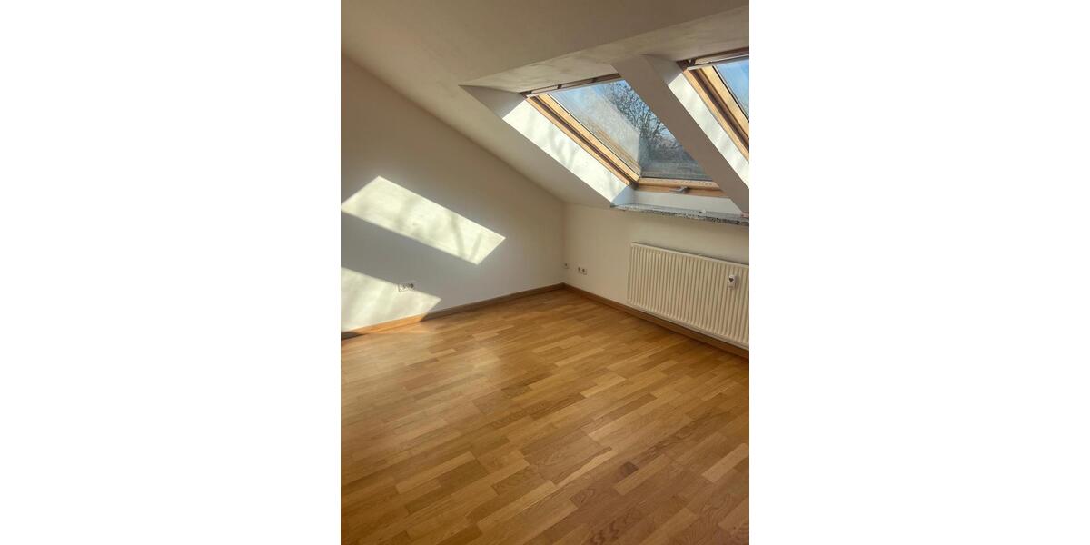 Etagenwohnung München Aubing-Lochhausen-Langwied - 5 Zimmer, 12 m&sup2;, 605&euro; | Angebot:26065766