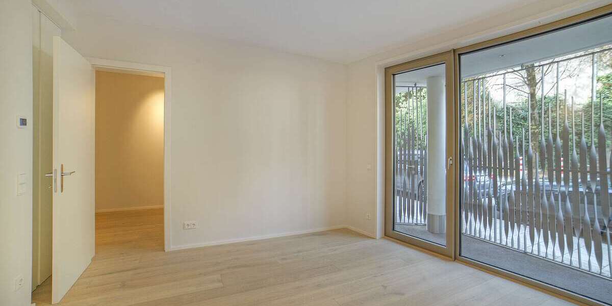 Etagenwohnung München Altstadt-Lehel - 4 Zimmer, 180 m&sup2;, 2.850.000&euro; | Angebot:25900373