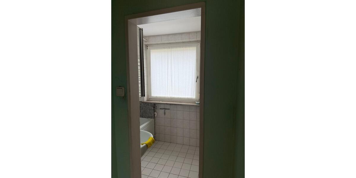 4 Zimmer Wohnung mit Einbauküche und Loggia - 85m² 4 zimmer