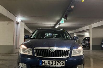 Skoda Octavia 250.373 km 3.800 &euro; München 81241