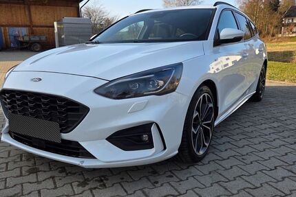 Ford Focus 188.000 km 9.550 &euro; Fürstenfedbruck 82256