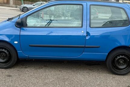 Renault Twingo 93.000 km 1.500 &euro; München 81825