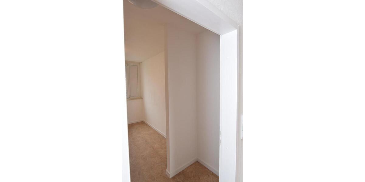 Etagenwohnung Unterhaching - 3 Zimmer, 70 m&sup2;, 1.800&euro; | Angebot:26039032