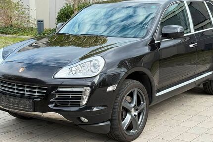 Porsche Cayenne 330.000 km 7.900 &euro; München 81243