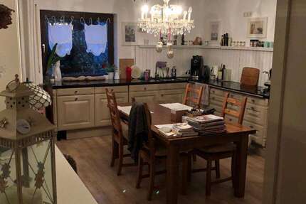 Haus Karlsfeld - 6 Zimmer, 236 m&sup2;, 1.895.000&euro; | Angebot:23411379