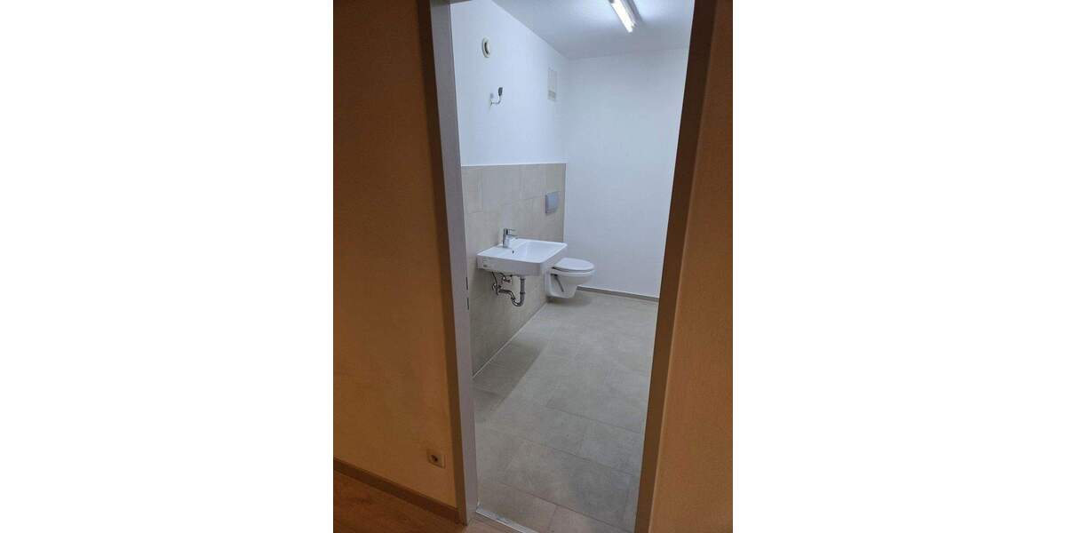 Gewerbeobjekt Bayern - Germering Germering - 1.690&euro; | Angebot:25806699