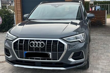 Audi Q3 76.000 km 33.900 &euro; Pastetten 85669