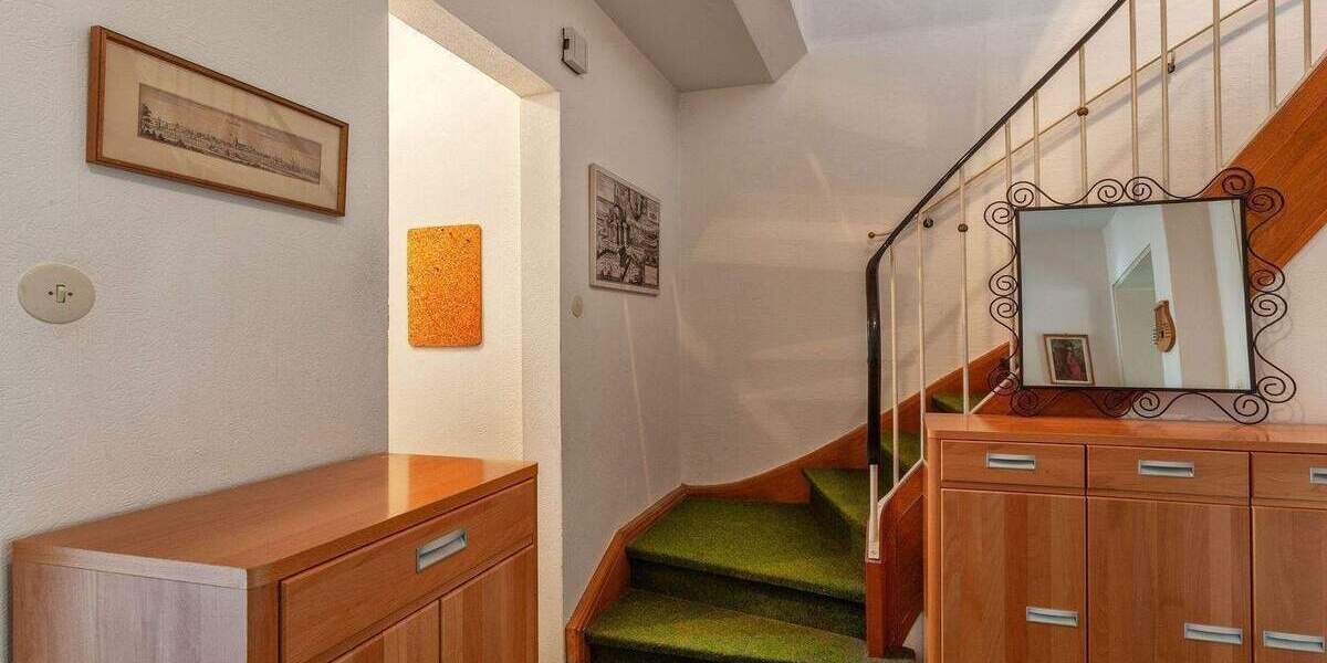 Reihenendhaus München Thalk.Obersendl.-Forsten-Fürstenr.-Solln - 5 Zimmer, 116 m&sup2;, 875.000&euro; | Angebot:26276068