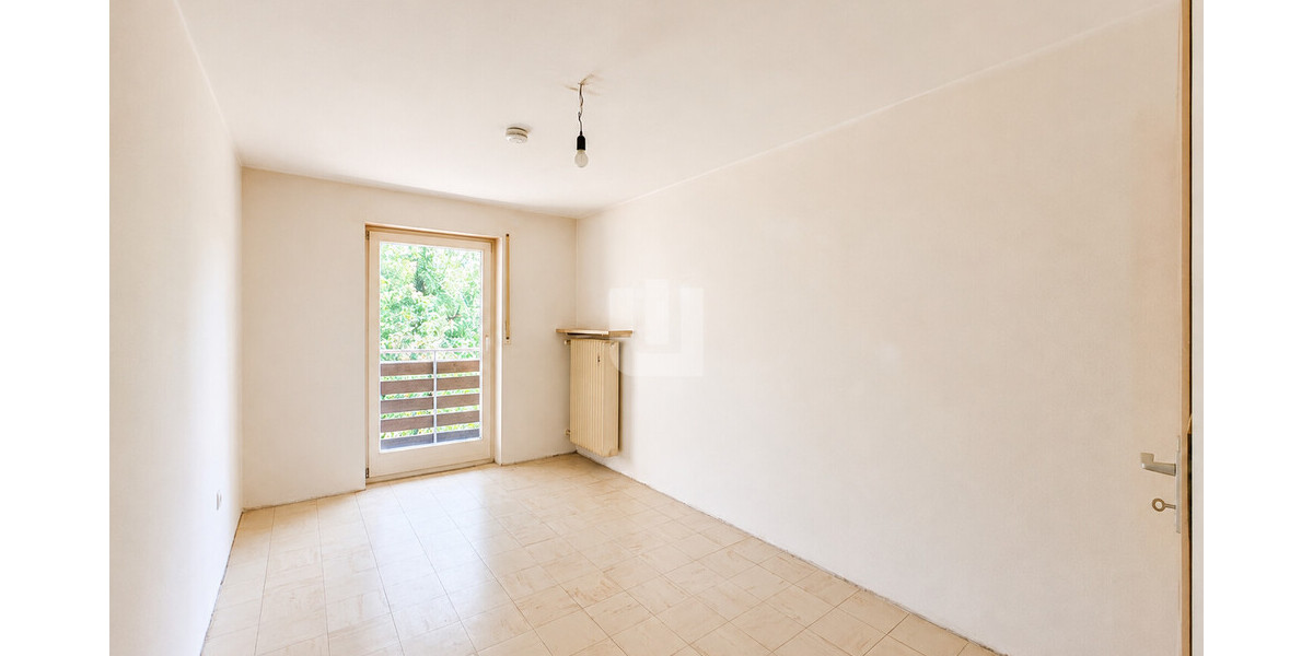 WINDISCH - Familienfreundliches Reihenhaus mit viel Potenzial in ruhiger Zentrumslage - bezugsfrei! - Reihenmittelhaus Puchheim | Angebot:27318415
