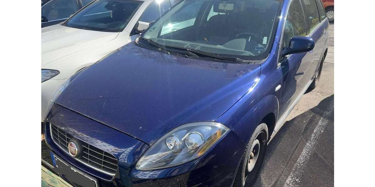 Fiat Croma 118.000 km 399 &euro; Fürstenfeldbruck 82256