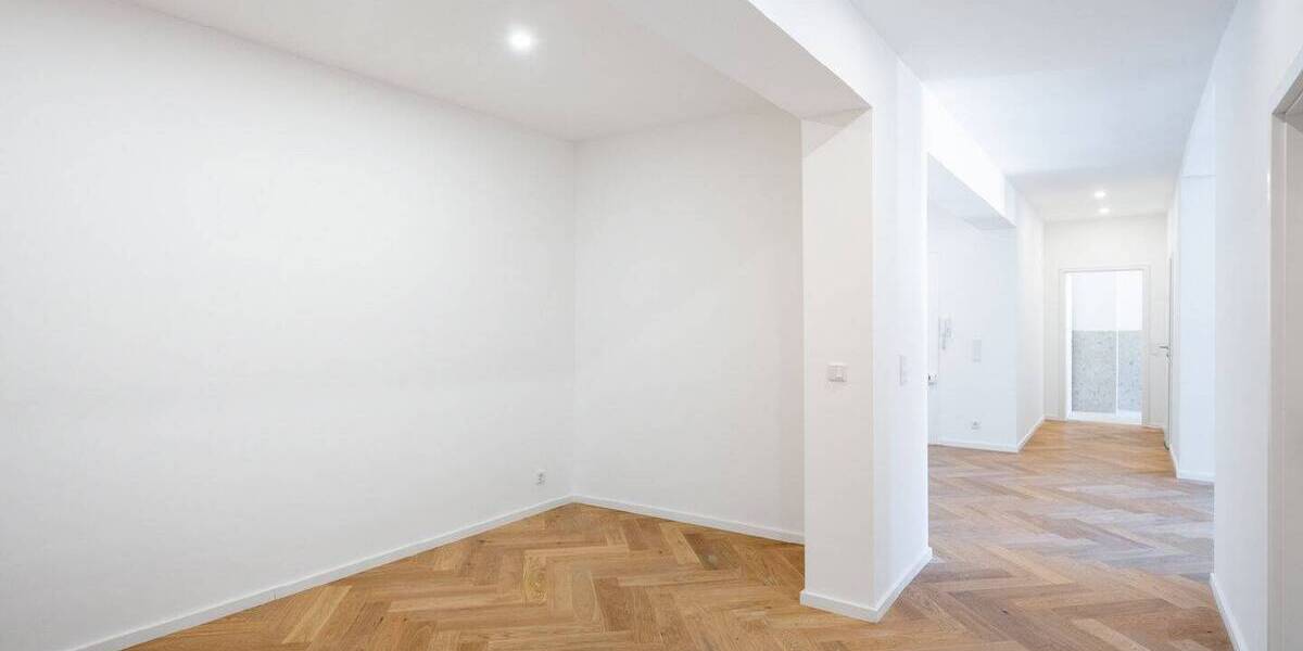 Etagenwohnung München Schwabing-West - 4 Zimmer, 120 m&sup2;, 1.587.000&euro; | Angebot:26170303