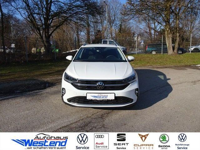 VW Taigo 31.000 km 22.900 &euro; München 80686