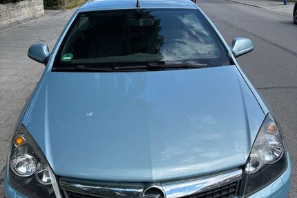 Opel Astra 82.000 km 5.500 &euro; München 80997