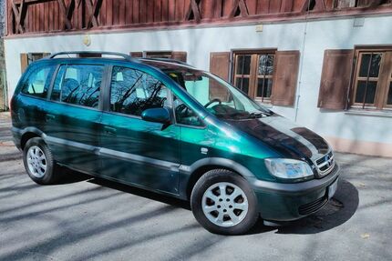 Opel Zafira 128.000 km 2.950 &euro; München 81243