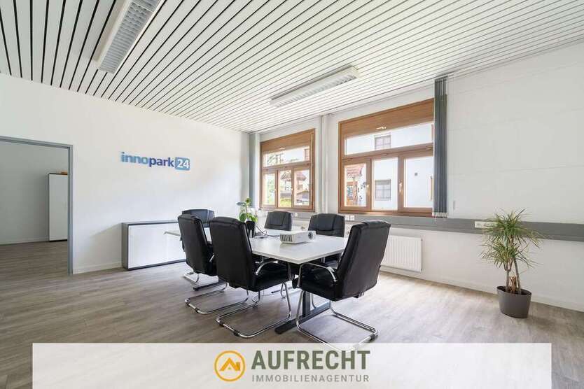 Büro in Karlsfeld 1.499.800 € 405 m²