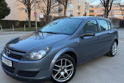 Opel Astra 150.000 km 2.300 &euro; München 81737