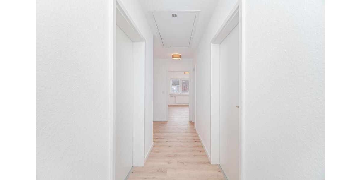 Einfamilienhaus Grünwald - 6 Zimmer, 210 m&sup2;, 4.200&euro; | Angebot:24571196