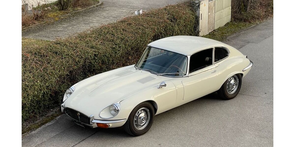 Jaguar E-Type 131.000 km 88.500 &euro; Grünwald 82031