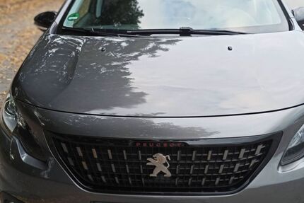 Peugeot 2008 50.000 km 16.335 € München 80687