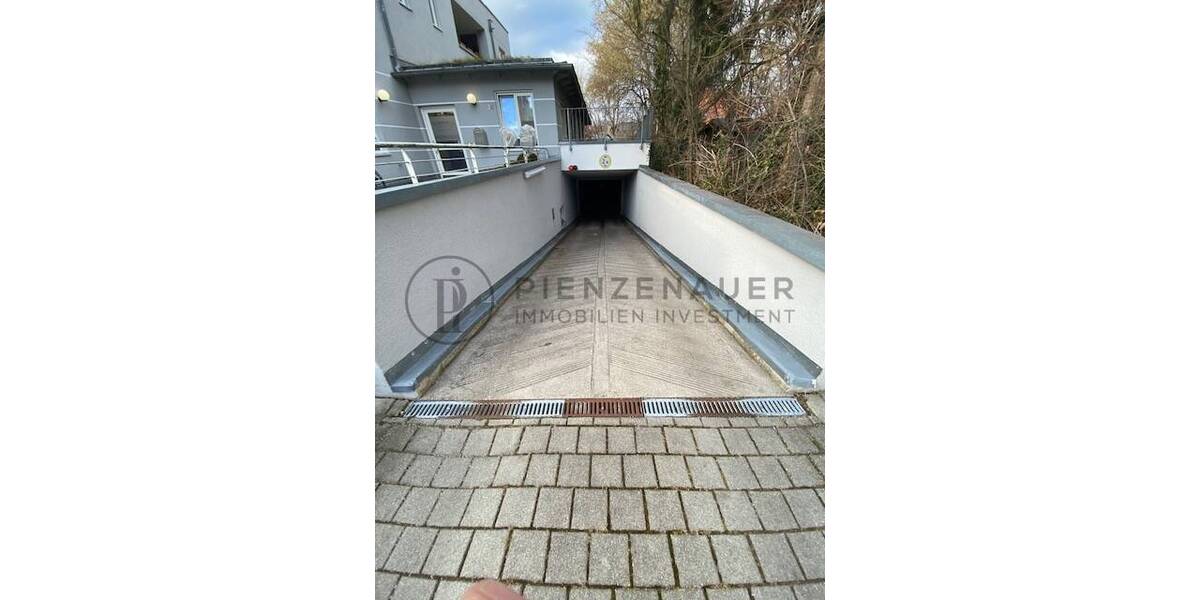 Garagen / Stellplätze Eichenau - 18.000&euro; | Angebot:23982984