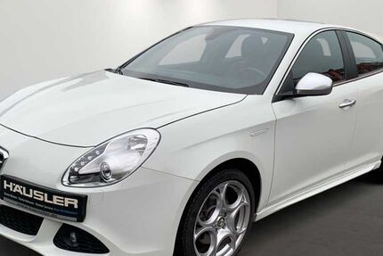 Alfa Romeo Giulietta 74.050 km 10.970 € München 81547