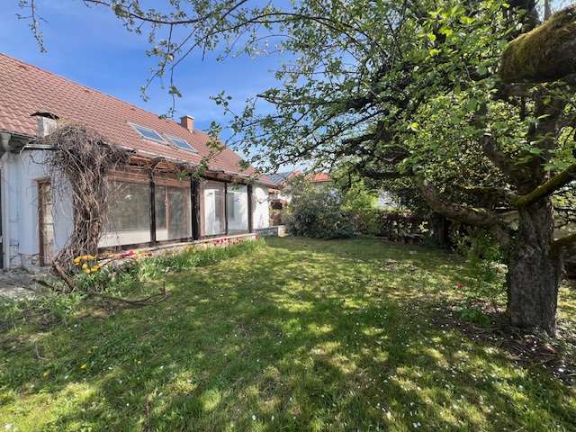 Haus zum Kaufen in Holzkirchen 990.000 € 146 m²