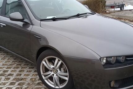 Alfa Romeo 159 213.000 km 2.500 &euro; Fahrenzhausen 85777