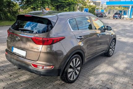 Kia Sportage 163.000 km 12.400 &euro; München 80933
