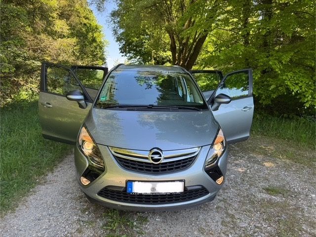 Opel Zafira Tourer 60.000 km 13.700 &euro; Gauting 82131