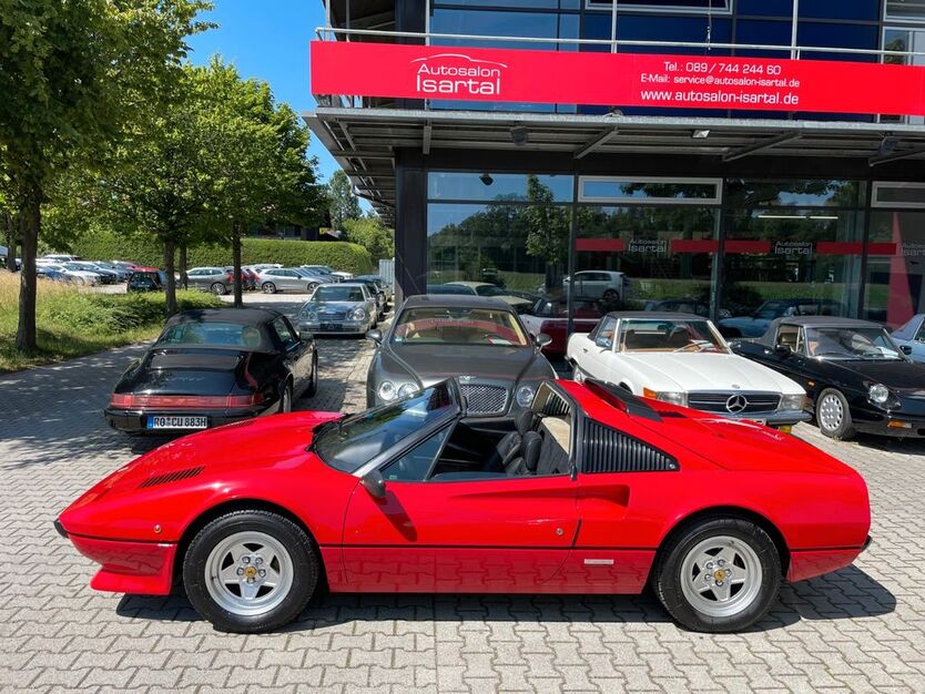 Ferrari 308 74.300 km 85.500 € Baierbrunn b. München 82065