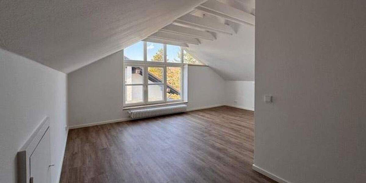 Doppelhaushälfte Krailling - 7 Zimmer, 140 m&sup2;, 2.730&euro; | Angebot:25568316
