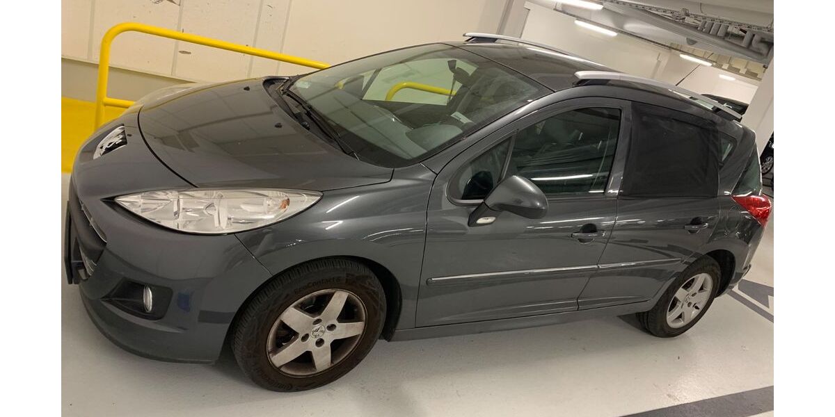 Peugeot 207 65.351 km 4.000 &euro; München 81543