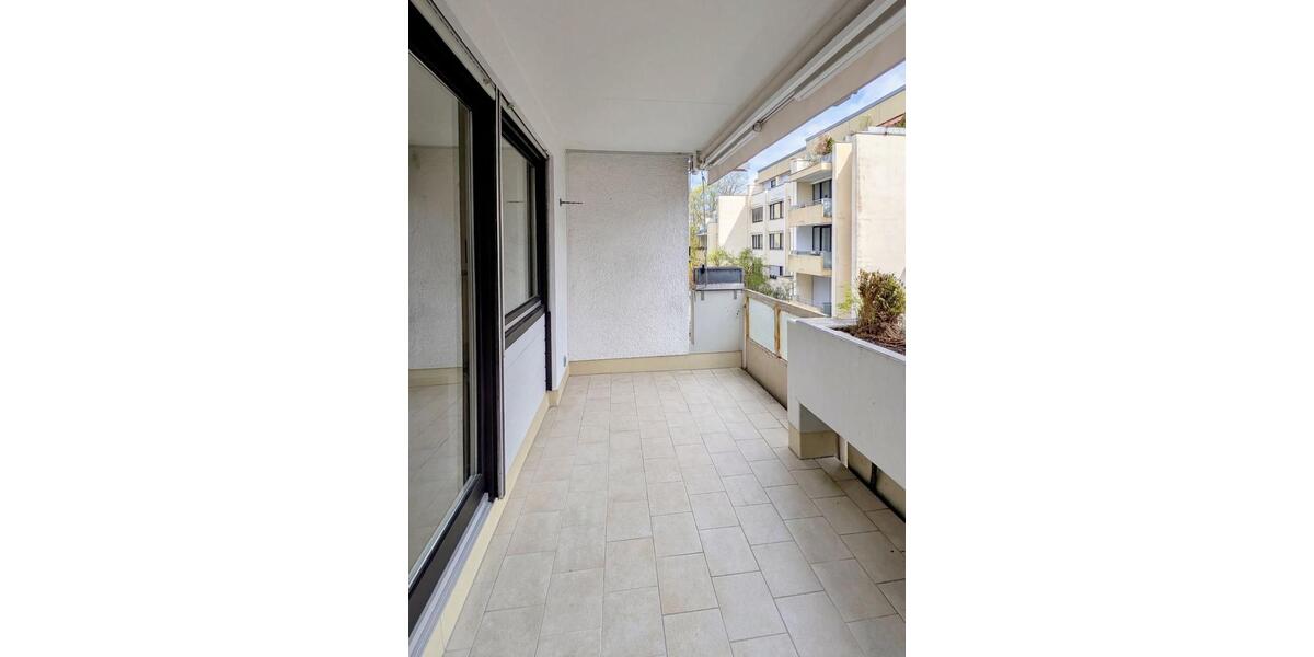 Etagenwohnung Grünwald - 3.5 Zimmer, 95 m&sup2;, 2.180&euro; | Angebot:25257450