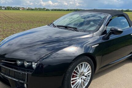 Alfa Romeo Spider 191.000 km 6.790 &euro; Haar 85540