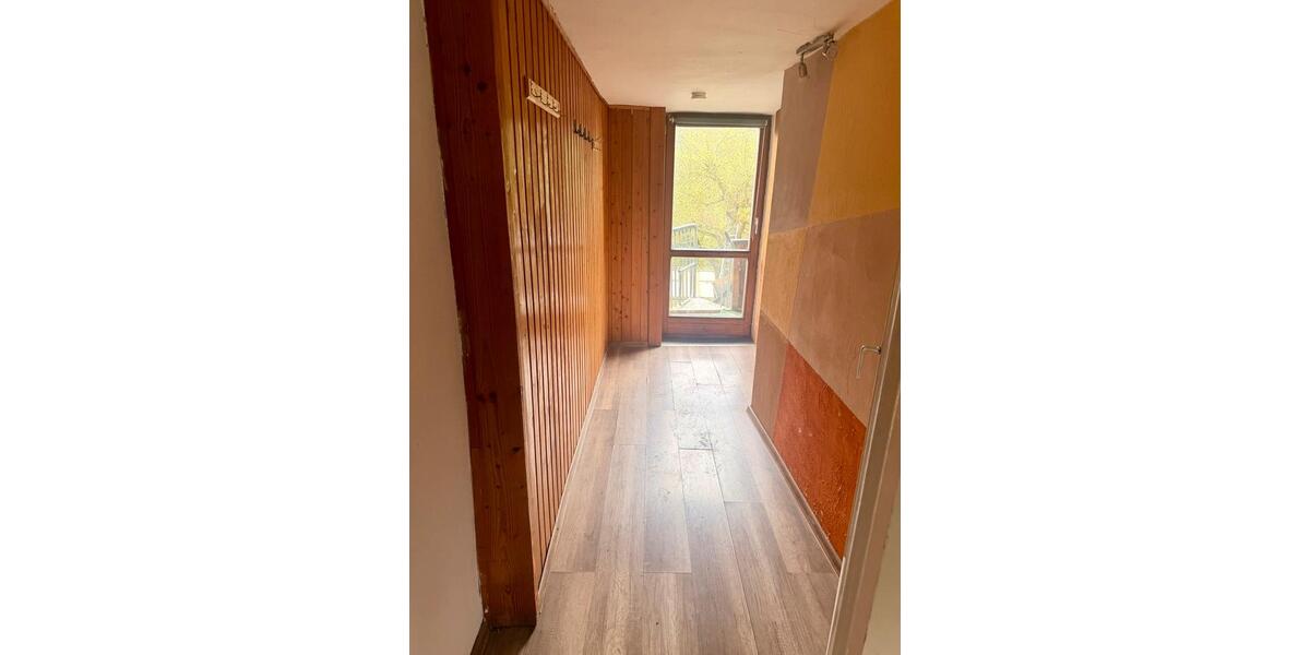 Reihenhaus München Schwabing-Freimann - 6 Zimmer, 145 m&sup2;, 249.000&euro; | Angebot:26283542