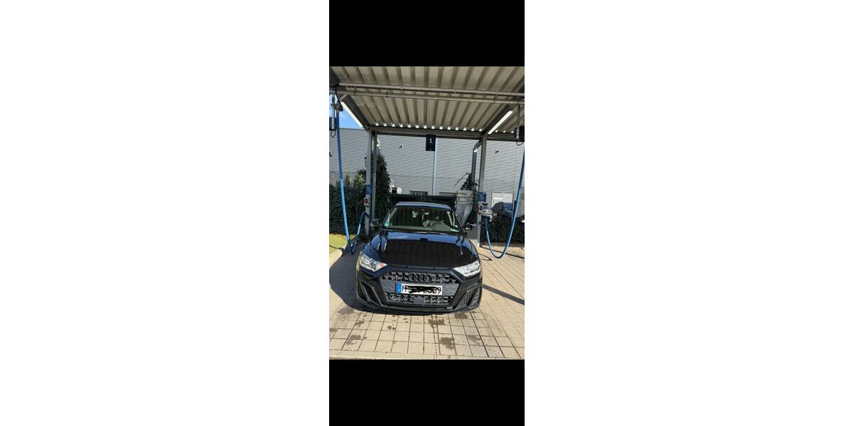 Audi A1 94.000 km 19.100 &euro; München 81373