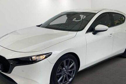 Mazda 3 32.000 km 18.190 € München 81249