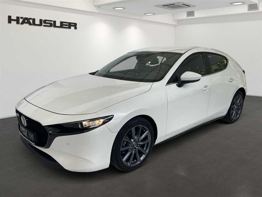 Mazda 3 32.000 km 18.190 € München 81249