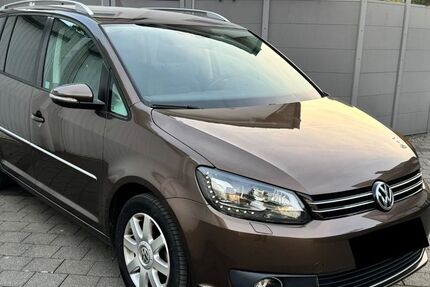 VW Touran 289.000 km 8.999 &euro; München 80538