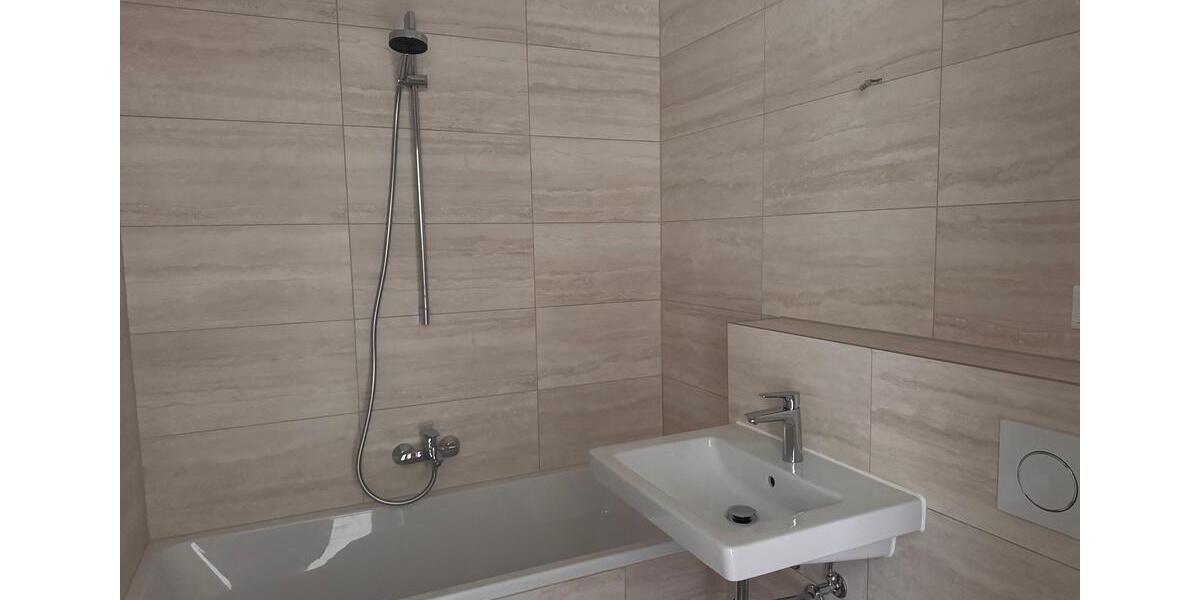 Etagenwohnung Grünwald - 2 Zimmer, 64 m&sup2;, 1.400&euro; | Angebot:24859965