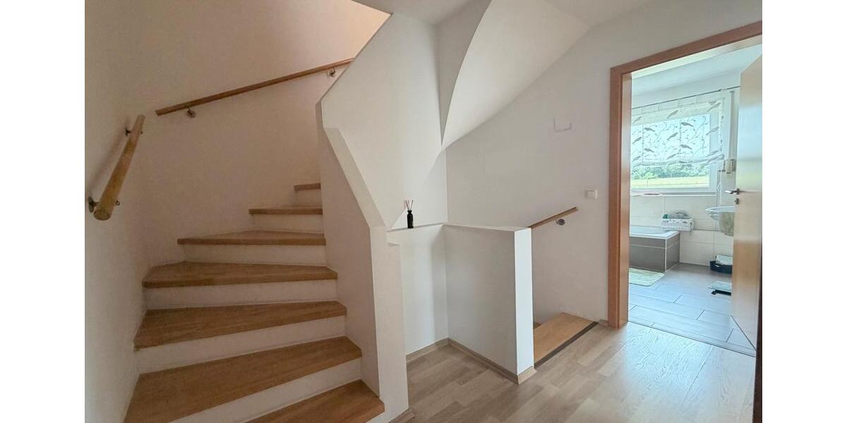 Doppelhaushälfte Wolfratshausen - 6 Zimmer, 152 m&sup2;, 1.095.000&euro; | Angebot:27023542