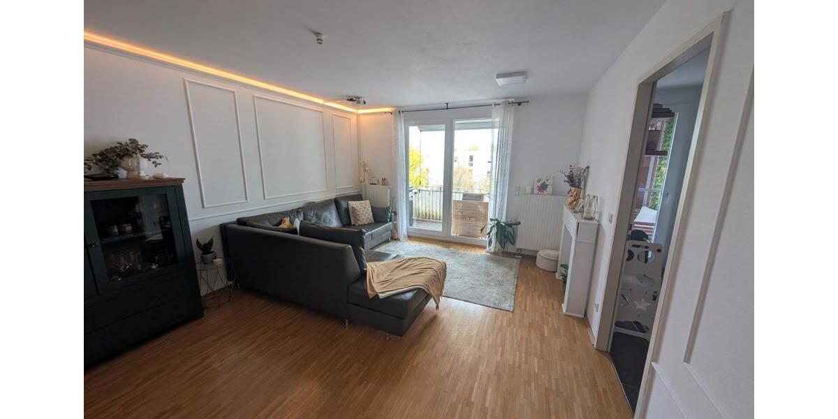 Etagenwohnung Unterföhring - 4 Zimmer, 97 m&sup2;, 2.000&euro; | Angebot:26167489