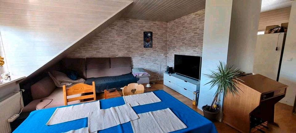 Dachgeschoßwohnung Gröbenzell - 2.5 Zimmer, 59 m&sup2;, 299.999&euro; | Angebot:26399374
