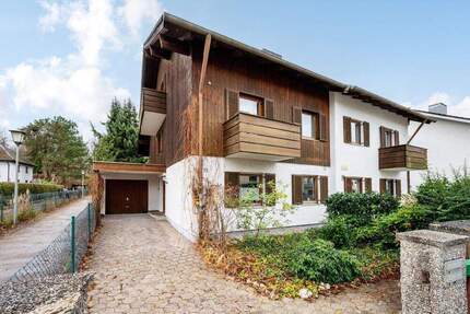 AIGNER - Charmante Doppelhaushälfte mit großem Garten und viel Raum für Ihr neues Zuhause! 6 zimmer