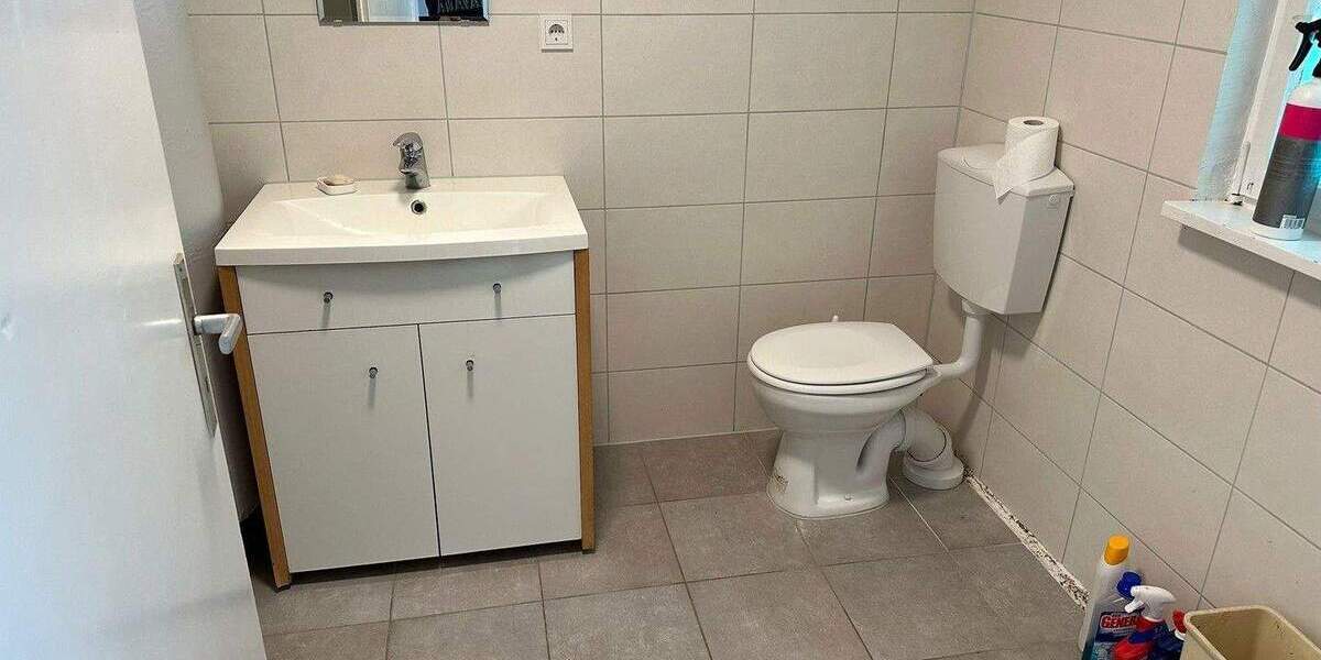 Mehrfamilienhaus, Wohnhaus Höhenkirchen Siegertsbrunn - 8 Zimmer, 200 m&sup2;, 2.500&euro; | Angebot:25782146