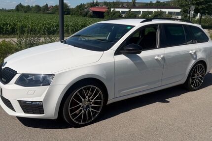 Skoda Octavia 156.260 km 13.499 &euro; Aschheim 85609